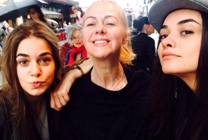 Kadın'ın Bahar'ı Özge Özpirinçci'nin annesiyle benzerliği sosyal medyada olay oldu G2