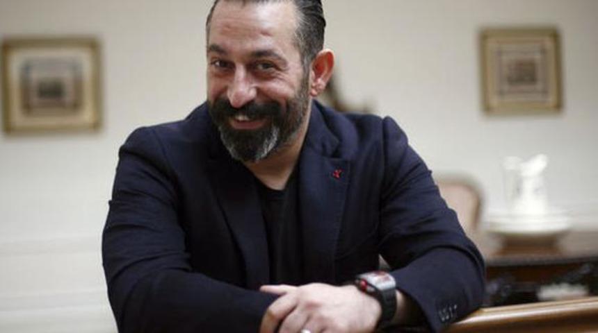 Sosyal medyada Cem Yılmaz fırtınası esti! Takipçilerine güldüren yanıtlar