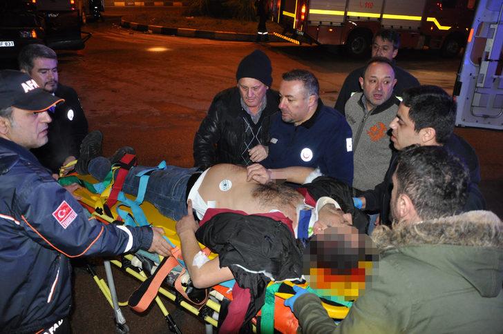 İki aracın arasında sıkıştı! Feci ölüm G5