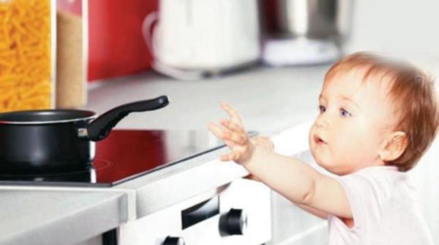 &Ccedil;ocuklar 300 kaza ve olayda &ouml;l&uuml;yor!