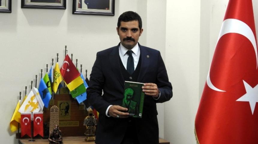 Yılmaz Özdil'e karşı 1881 adet Nutuk dağıtacaklar!