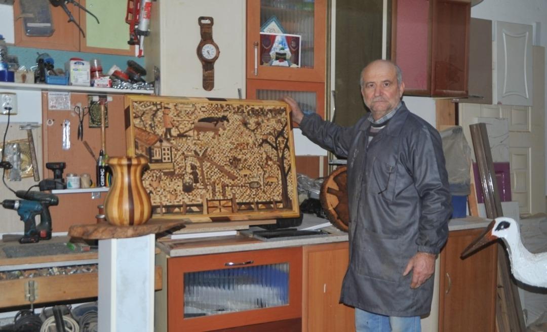 Hayallerini ahşaba işliyor