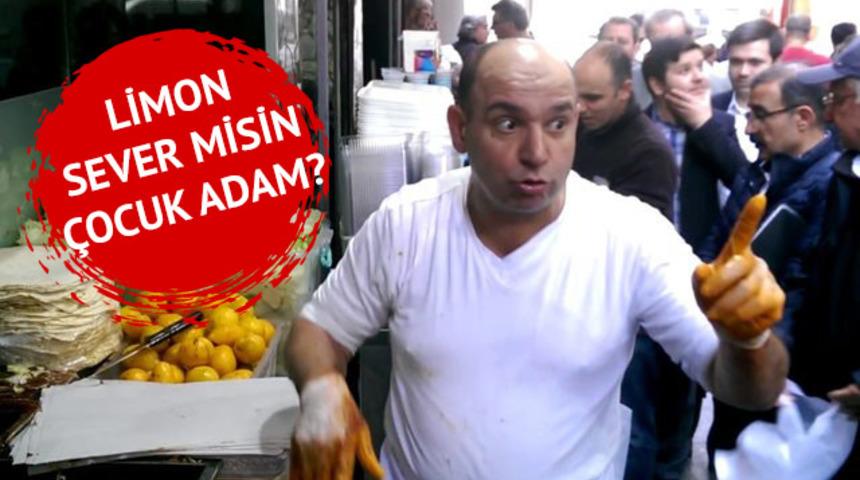 Sıradan bir esnaf değil! Agresif ve enerjik tavrıyla dikkatleri üzerine çeken Ali Usta