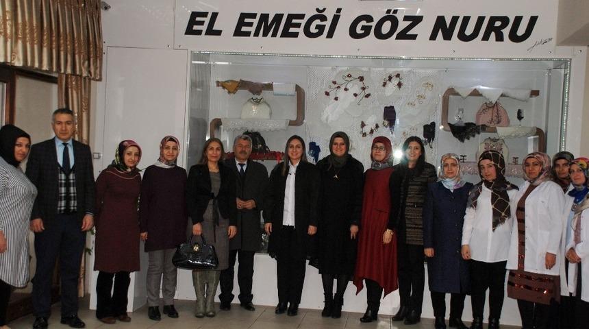 Vali Aykut Pekmez&rsquo;in eşi &Ccedil;ATOM&rsquo;da ki &ccedil;alışmaları yerinde g&ouml;rd&uuml;