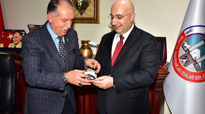 Halkbank Genel Müdürü ESOB’u ziyaret etti