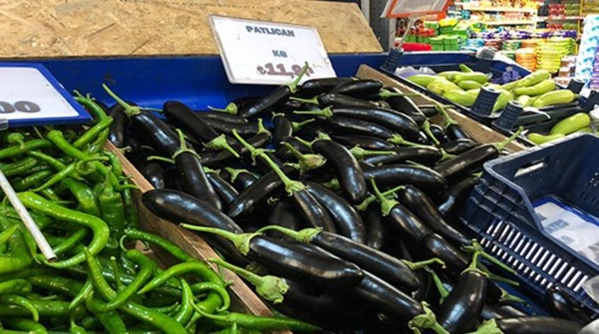 Patlıcana 3 ayda y&uuml;zde 400 zam geldi