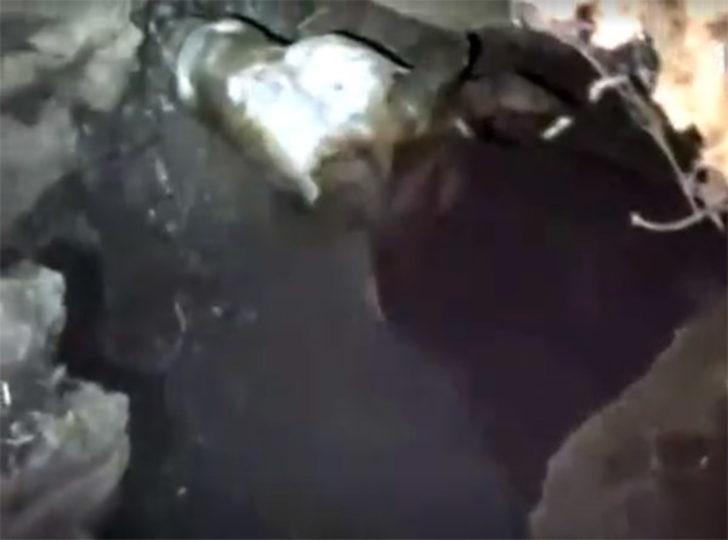 Dev delikten garip sesler duydular, aşağı bakınca şoke oldular G5