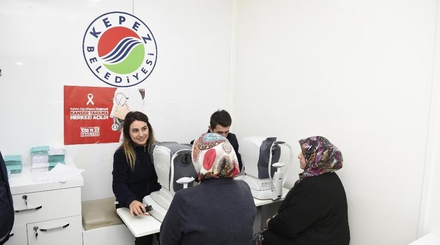 Kepez&rsquo;de 60 mahallede 9 bin 945 kişiye g&ouml;z taraması yapıldı.