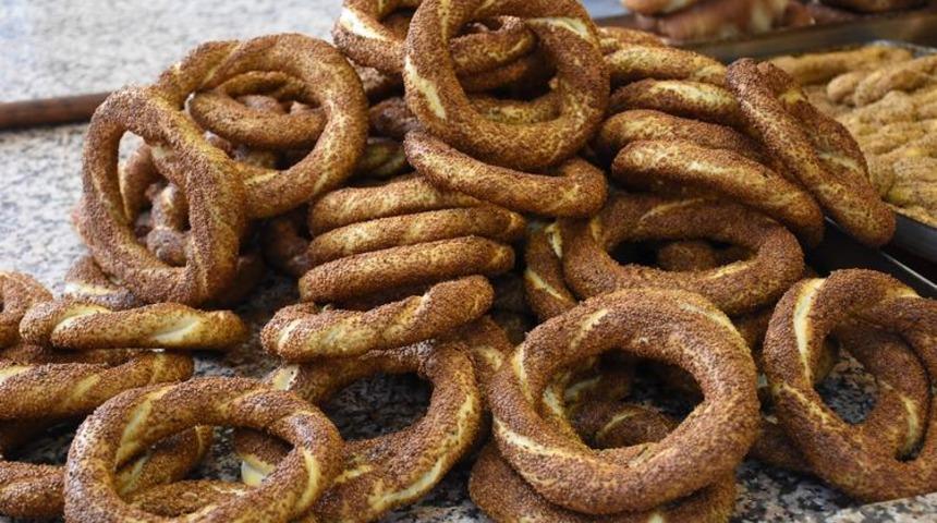 Çorlu'nun meşhur yağlı simidinin malzemeleri sır gibi saklanıyor