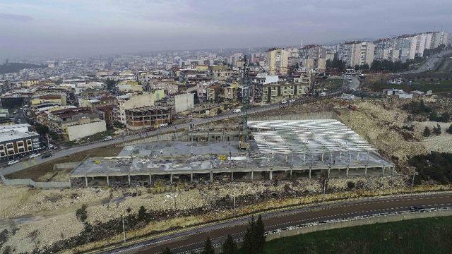 Adatepe Çok Amaçlı Kapalı Pazaryeri 2 Mart’ta hizmete giriyor