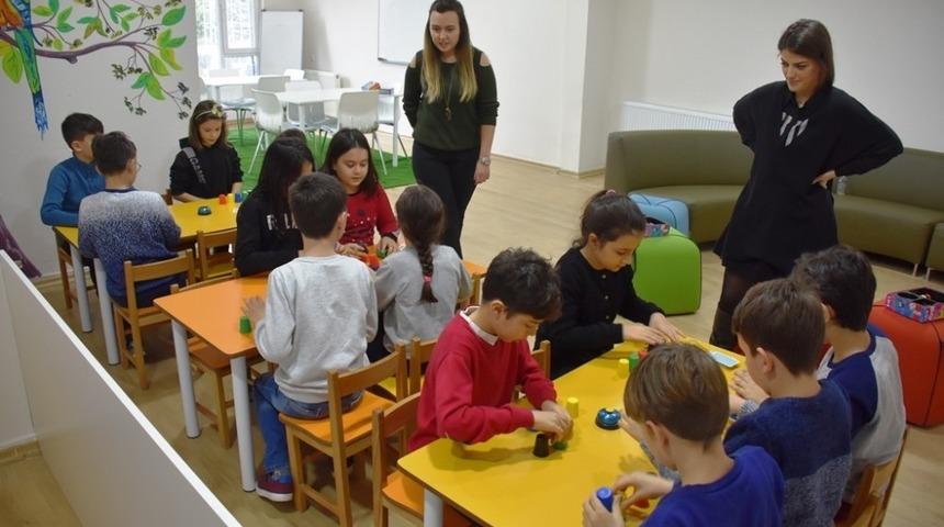 Akıl ve Zeka Oyunları etkinliği &Ccedil;ocuk Kul&uuml;b&uuml;&rsquo;nde devam ediyor