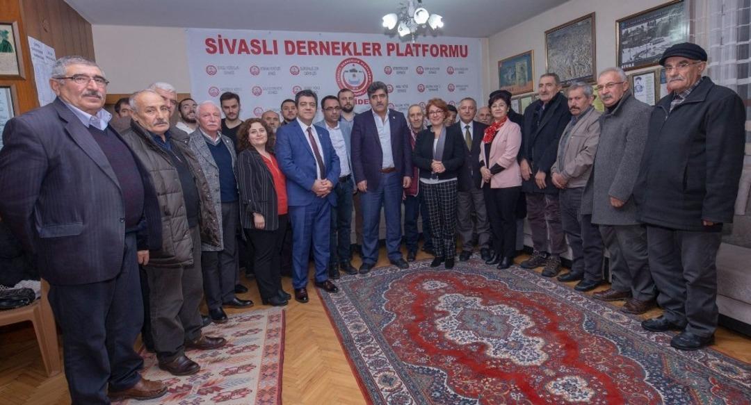 CHP Melikgazi Başkan Adayı Karaoğlu Gesili kadınların misafiri oldu