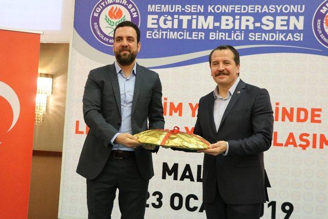 ‘Eğitim yönetiminde liderlik ve iletişim’ semineri