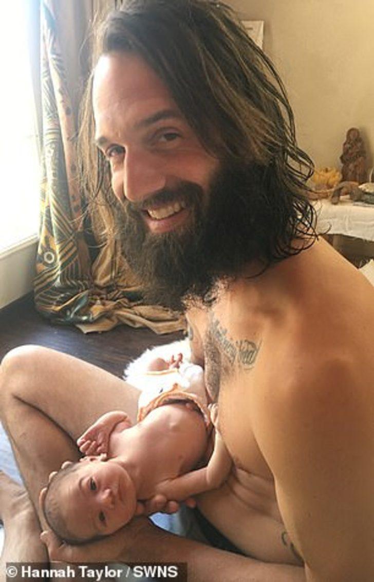 Annesinin korkutan hikayeleriyle büyüdü, küvette doğum yaptı G4