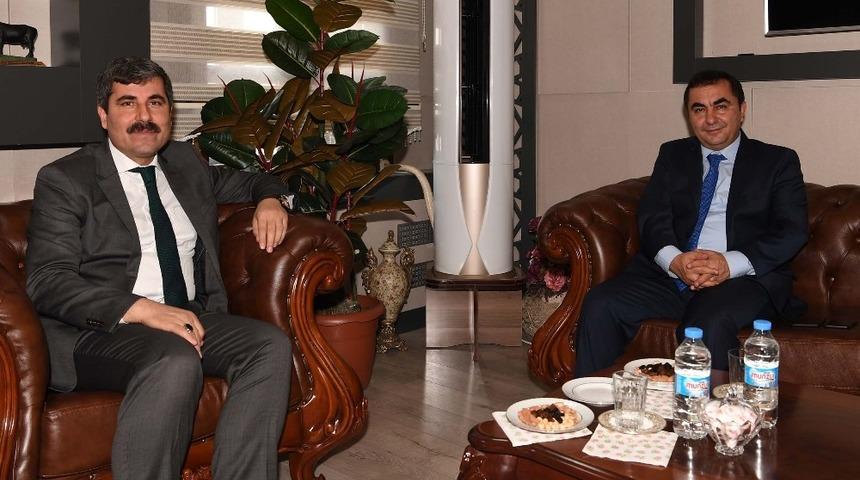 Emniyet M&uuml;d&uuml;r&uuml; Arıbaş&rsquo;tan Başkan Asya&rsquo;ya ziyaret