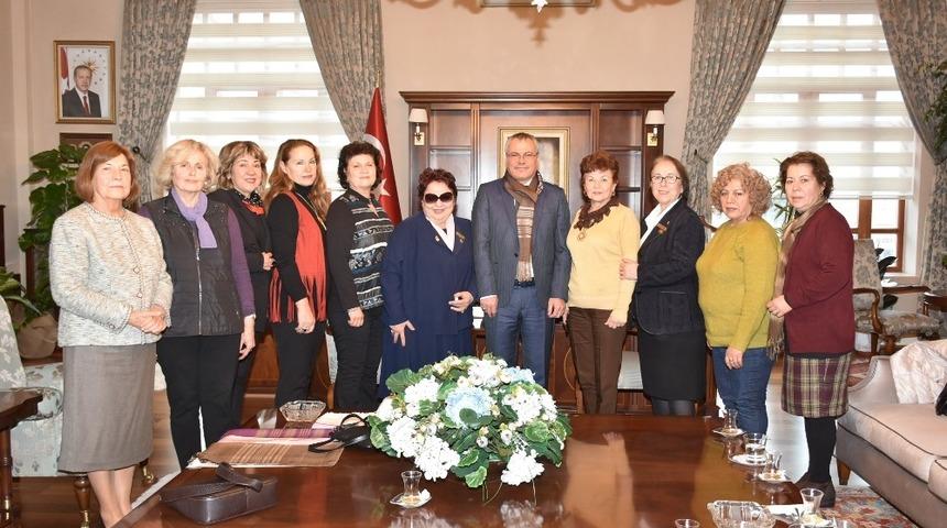 Vali Deniz Manisa&rsquo;nın değerleri hakkında bilgi aldı