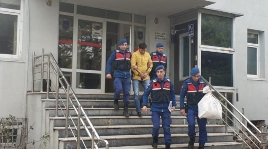 Sakarya&rsquo;da 3 kilogram 240 gram kubar esrar ele ge&ccedil;irildi