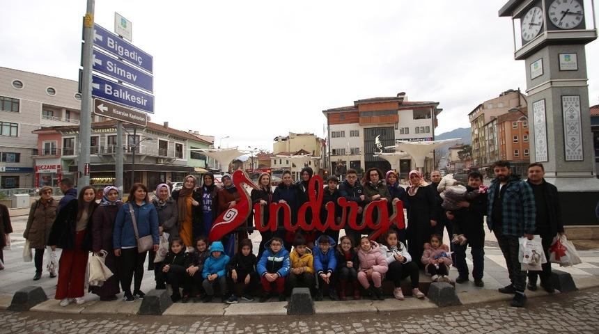 Denizli&rsquo;den geldiler, Sındırgı&rsquo;ya hayran oldular