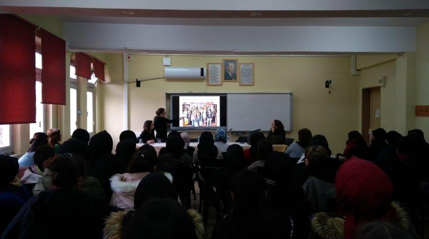 Liseli &ouml;ğrencilere tanıtıldı