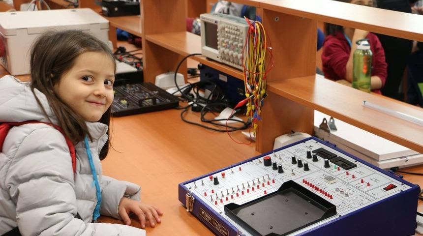 &ldquo;Keşif Yolculuğu Kış Bilim Kampı&rdquo; KTO Karatay &Uuml;niversitesinde başladı