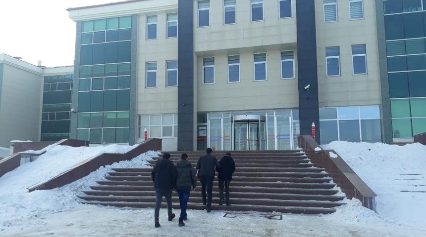 Kars&rsquo;ta ayakkabı hırsızları yakalandı