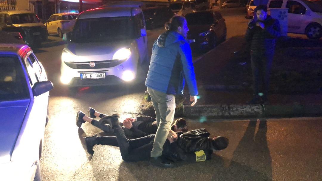 Polisten ka&ccedil;tı, yakalanınca bakın neyle tehdit etti?