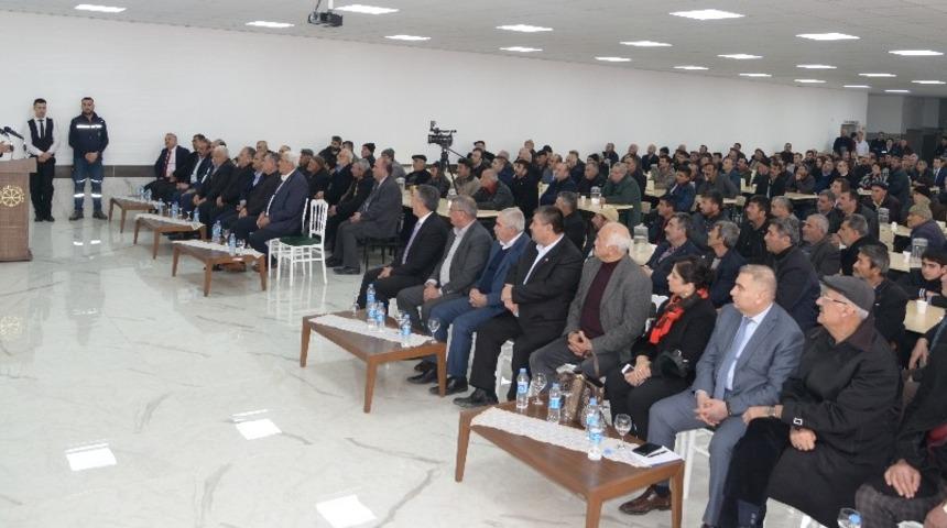 Kayseri Şeker&rsquo;in &Ccedil;ift&ccedil;i Eğitim  Seminerleriturhal&rsquo;da Yoğun İlgi G&ouml;r&uuml;yor