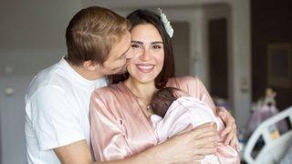 Caner Erkin ile Şükran Ovalı çiftinin bebeklerinin durumu nasıl?