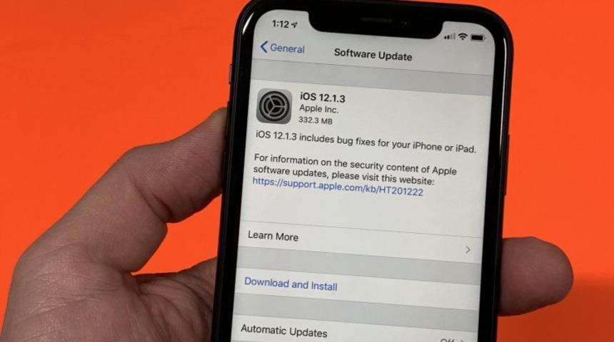 Apple yeni iOS g&uuml;ncellemesi 12.1.3'&uuml; yayınladı ama hataları gidermedi! İnternete bağlanılamıyor