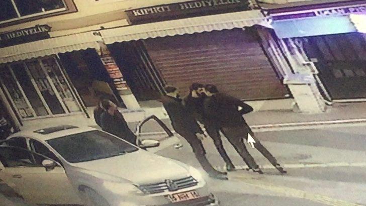 Bursa'da garip olay! Tartıştıkları adamı önce vurdular sonra arabaya alıp... G2
