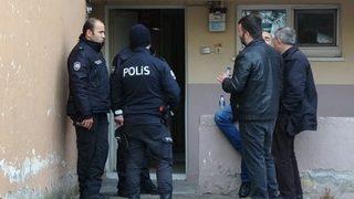  Erkan Can'ın ağabeyi evinde ölü bulundu