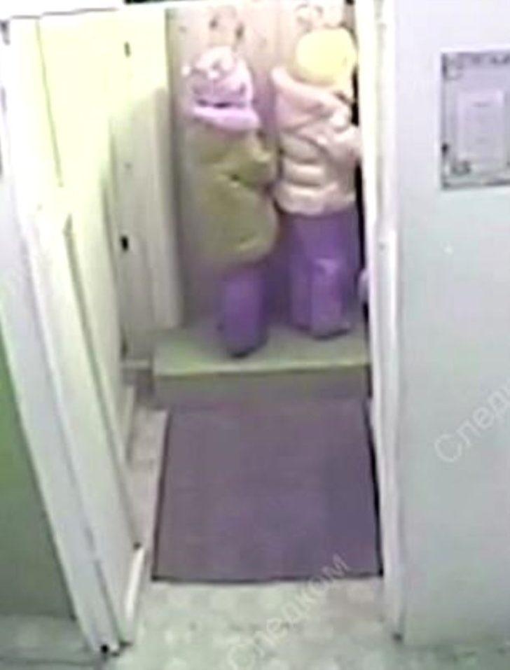 İki kız çocuğu eksi 45 derecede anaokulundan kaçtı! Sebebi inanılmaz G1