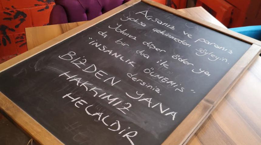 İyi insanlar hala var! Bu kafenin tahtasını görenler okumadan geçmiyor