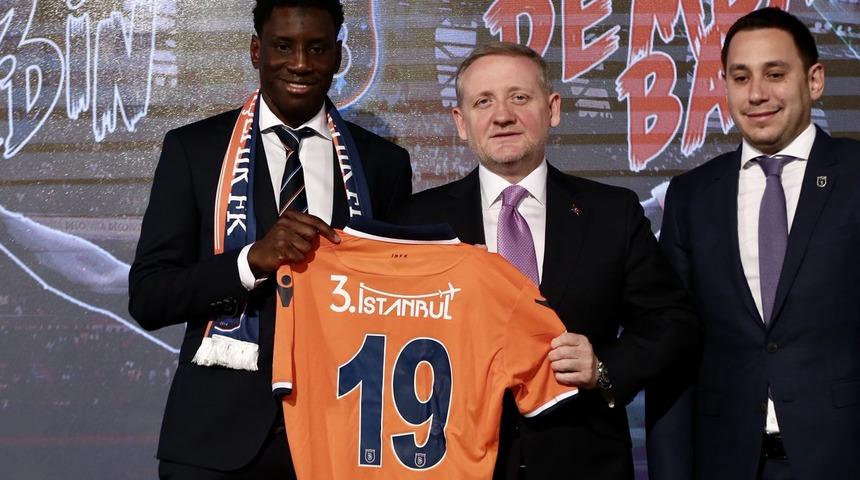 Demba Ba resmen Başakşehir'de