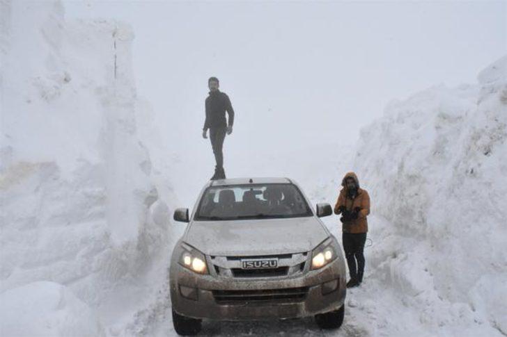 Kato Dağı'nda 7 metre karda vatan nöbeti  G2