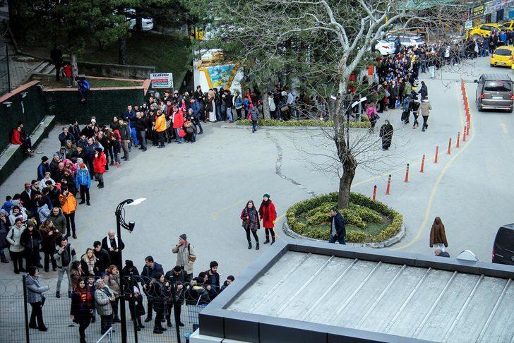 Kuyruğun ucu bucağı görünmedi...  G1