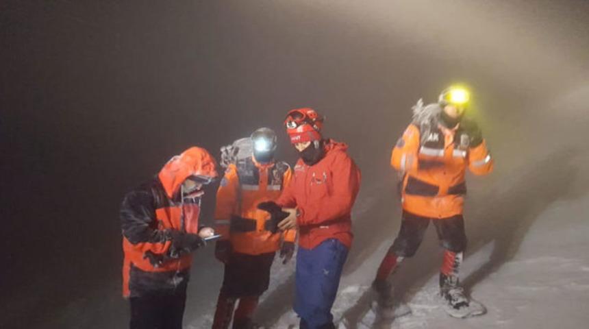 Uludağ'da &ouml;l&uuml;m kalım savaşı! Kayıp dağcılar bu şekilde hayatta kalmayı başardı