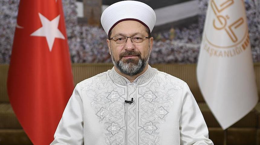 'Vatandaşlarımız elinde sigara bulunan din g&ouml;revlisi g&ouml;rmek istemiyor'