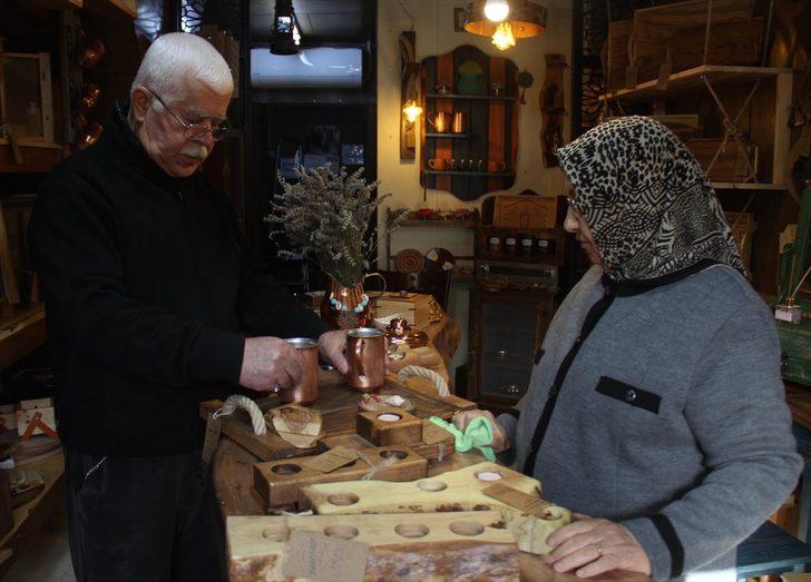 70'lik çift hobilerini mesleğe dönüştürdü  G4