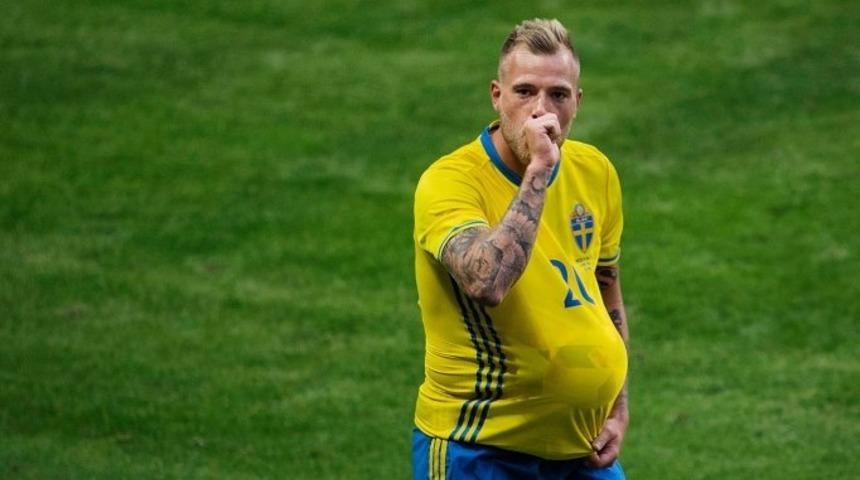 Galatasaray'a İsveçli golcü John Guidetti'den kötü haber
