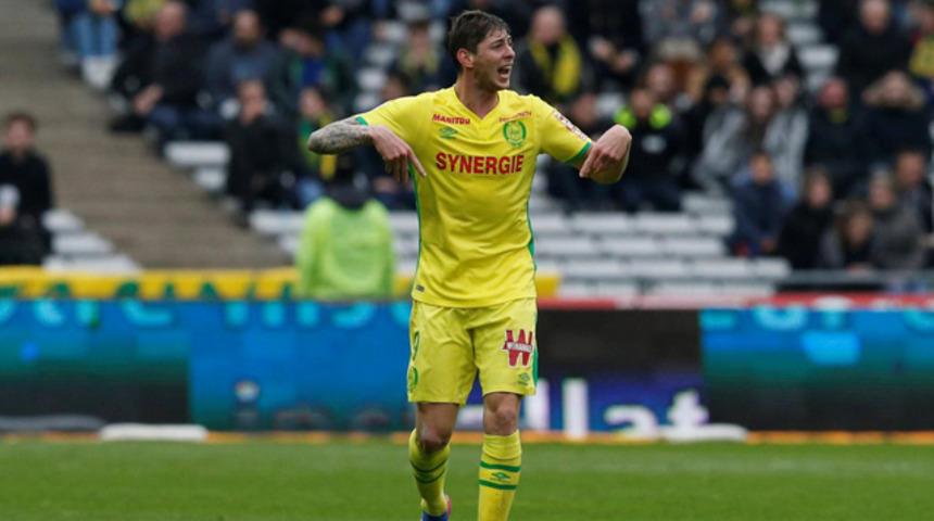 Cardiff City  Emiliano Sala ödemelerini durdurdu