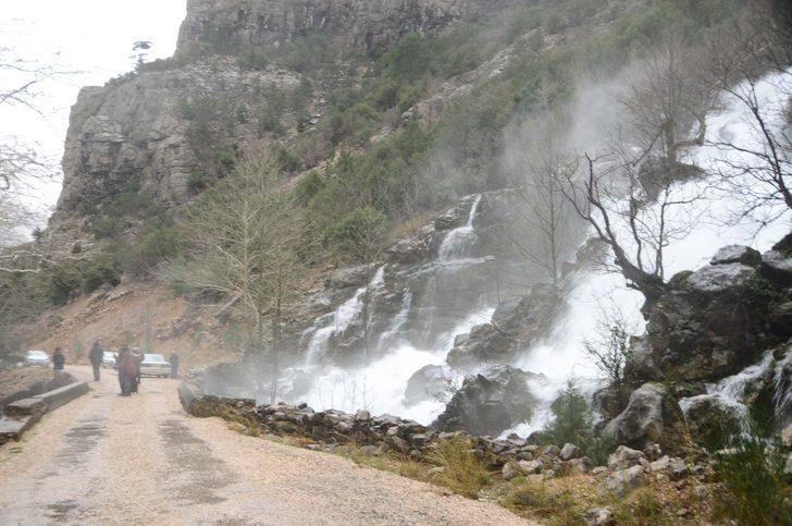 Yağmur sonrası görsel şölen! Gören telefonuna sarıldı G5