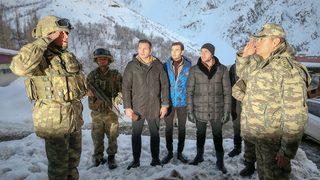  Söz dizisinin yıldızları gerçek kahramanlarla buluştu 