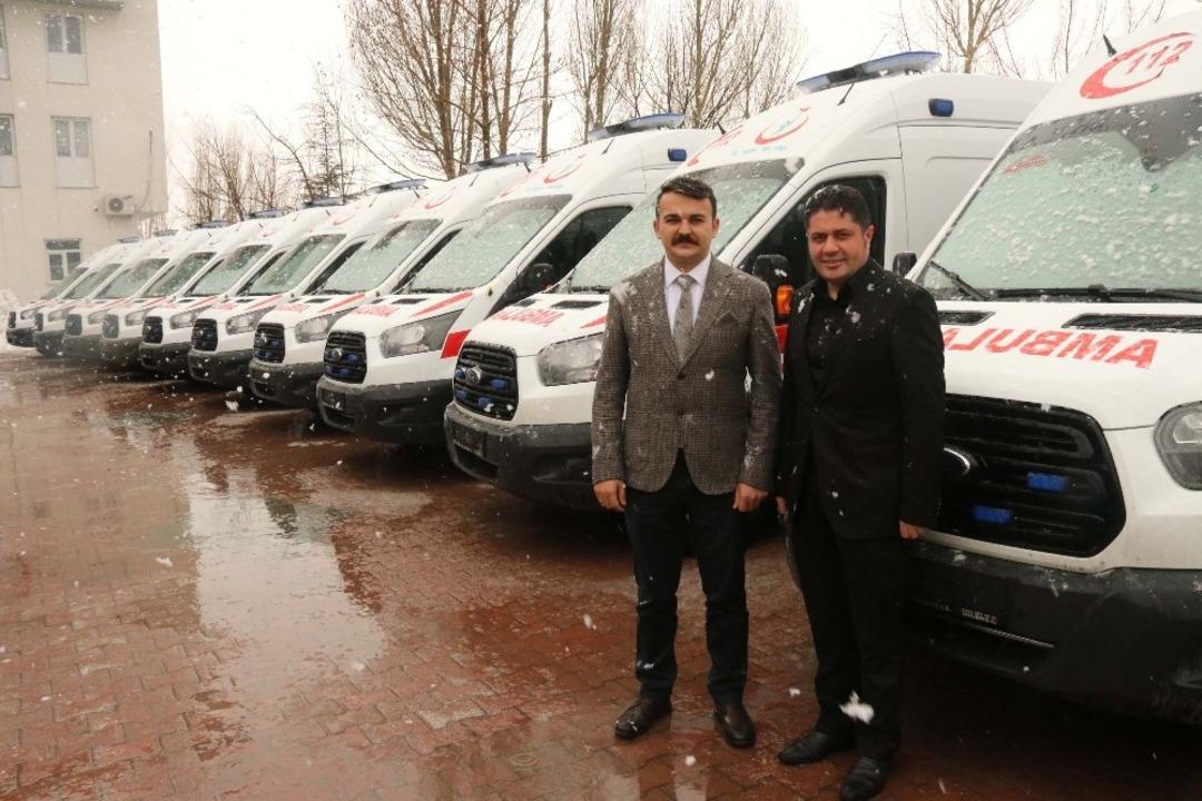 Sağlık Bakanlığından Bitlis&rsquo;e 11 adet 4x4 ambulans