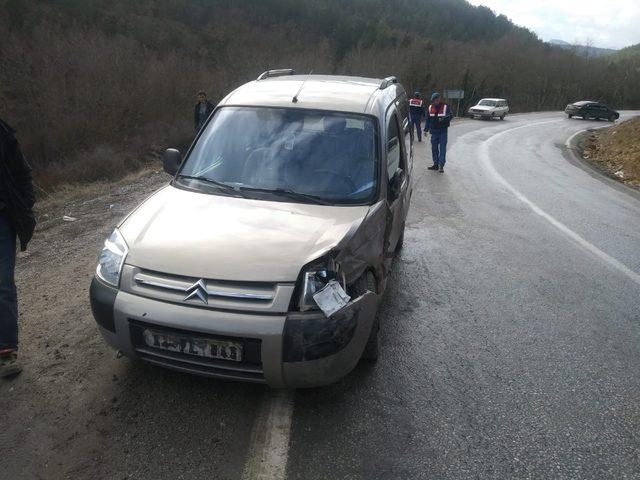 Tavşanlı’da trafik kazası: 1 yaralı