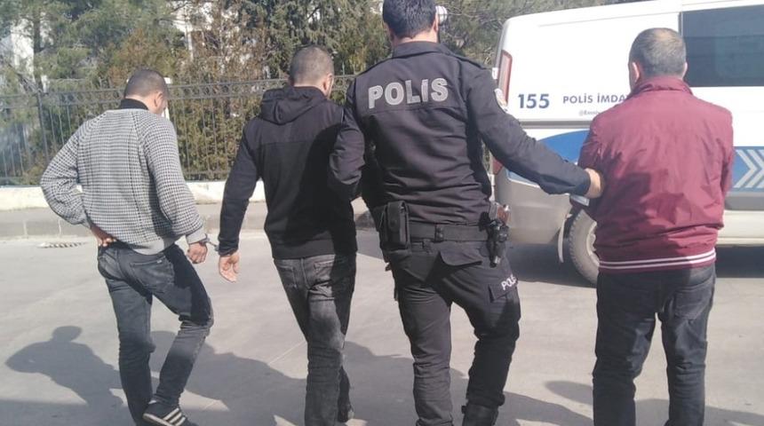 Adıyaman&rsquo;da bı&ccedil;aklı kavga: 1 Yaralı