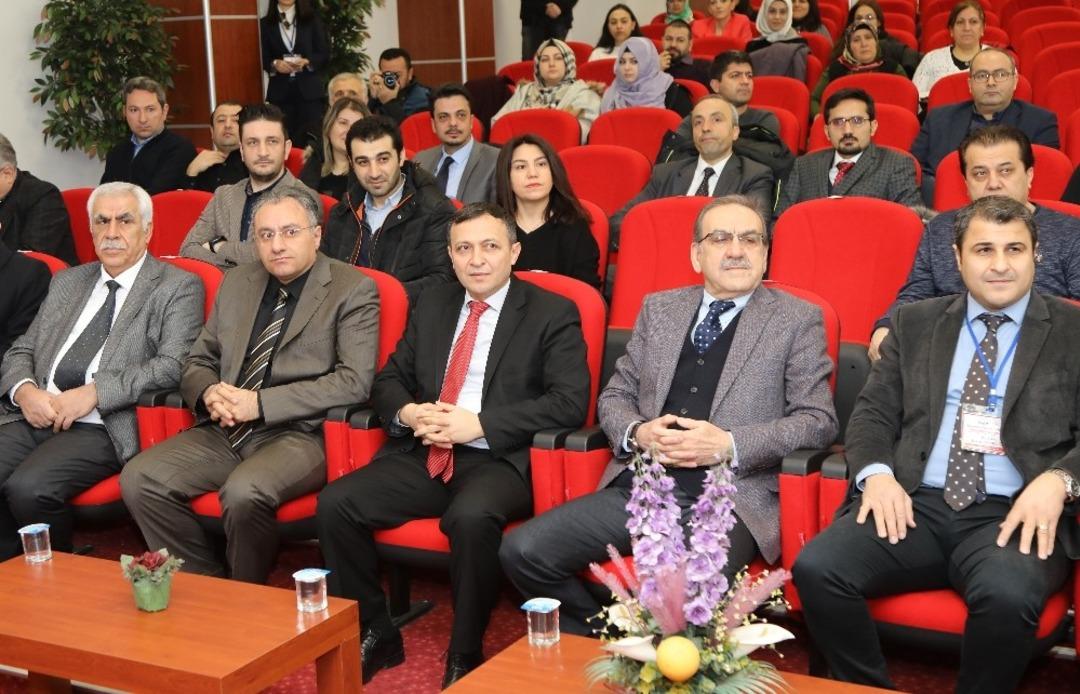 ER&Uuml;&rsquo;de &lsquo;Kanserin Tanı ve Tedavisinde Nanoteknolojinin Rol&uuml;&rsquo; paneli