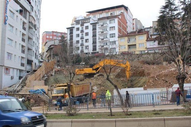 Ertuğrulgazi Camii inşaatında hafriyat çalışmaları başladı