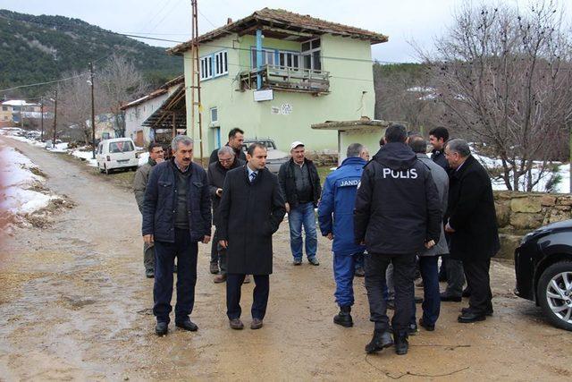 Dumlupınar protokolü, Ağaçköy’de halk toplantısı düzenledi