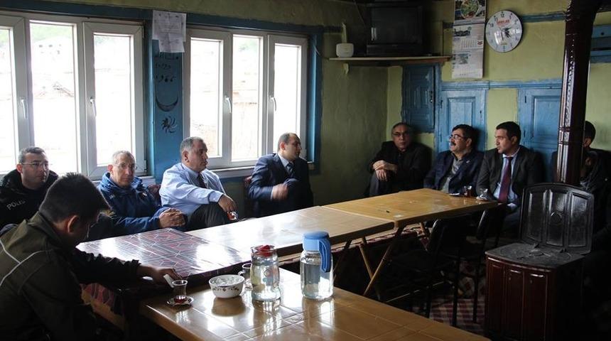 Dumlupınar protokol&uuml;, Ağa&ccedil;k&ouml;y&rsquo;de halk toplantısı d&uuml;zenledi